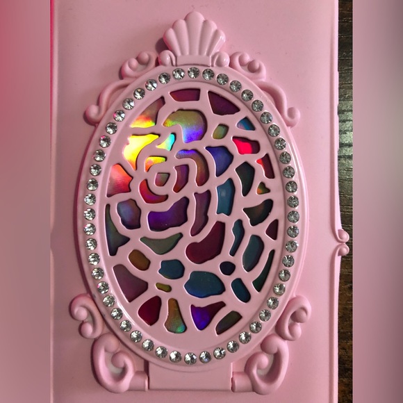 Brand New iPhone Case - Picture 1 of 5